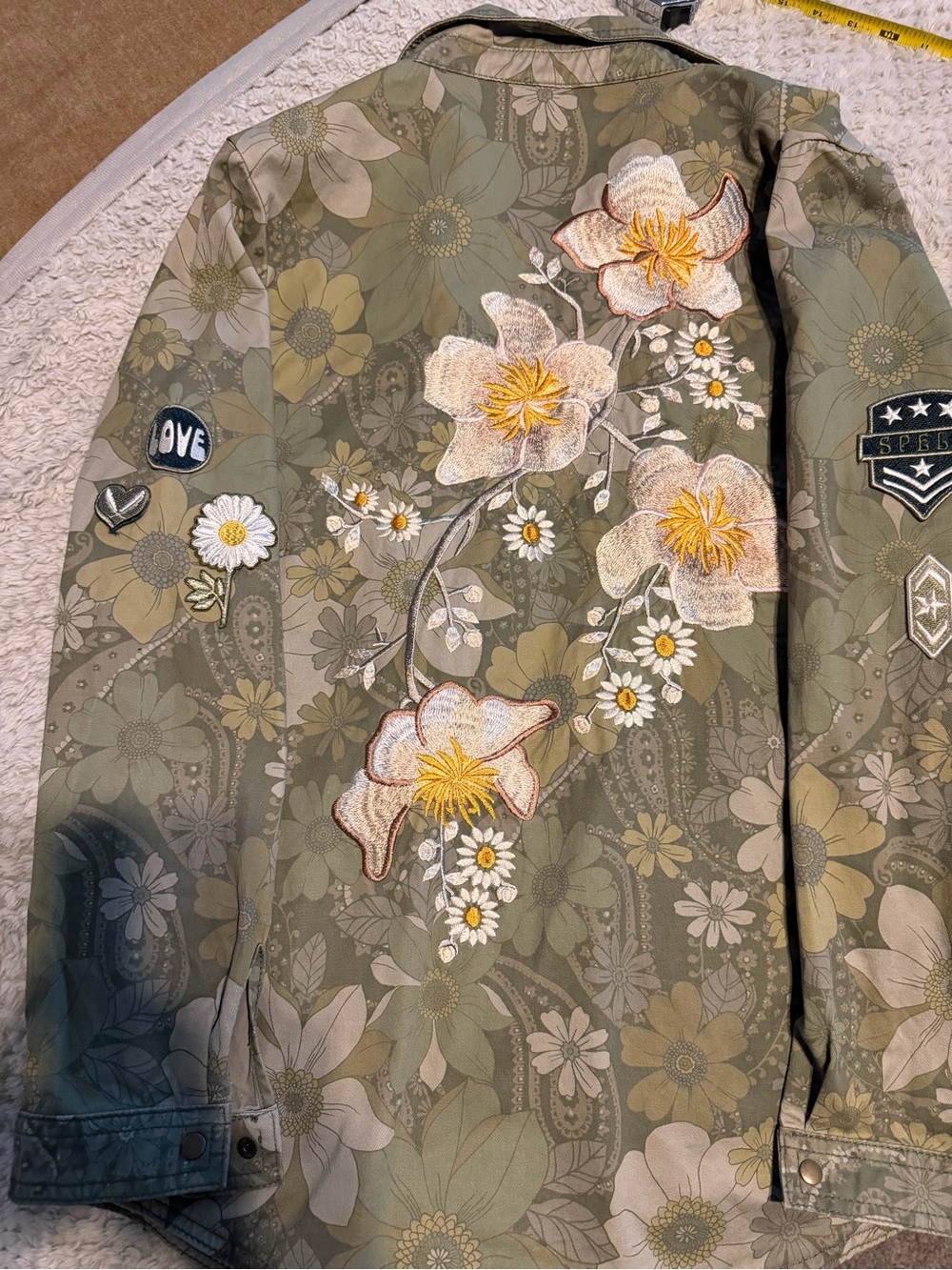 Spell and the Gypsy Eden camo jacket - Picture 3 of 6